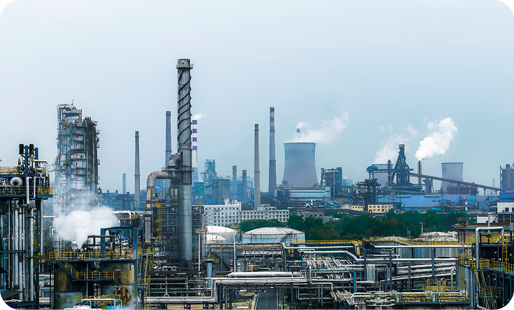 Chemical and coking plant industrial complex, showcasing Mingkai Environmental’s filtration solutions for acid/alkali gas and tar dust challenges.